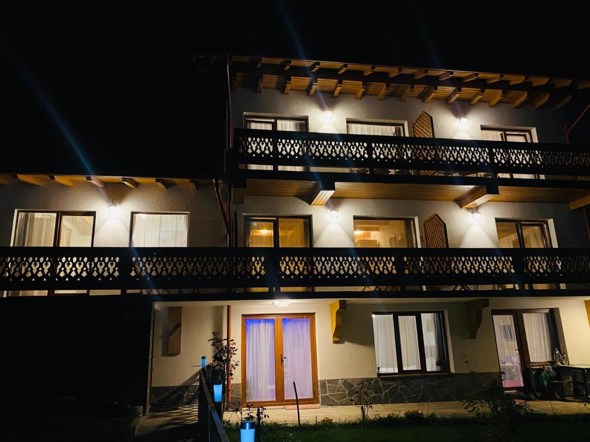 Casa Belcin Spa&Retreat Буштени Экстерьер фото