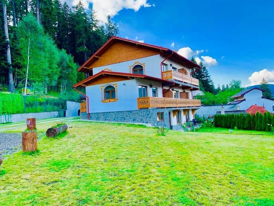 Casa Belcin Spa&Retreat Буштени Экстерьер фото