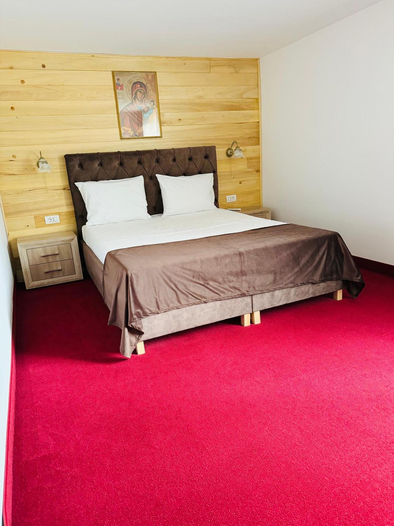 Casa Belcin Spa&Retreat Буштени Экстерьер фото