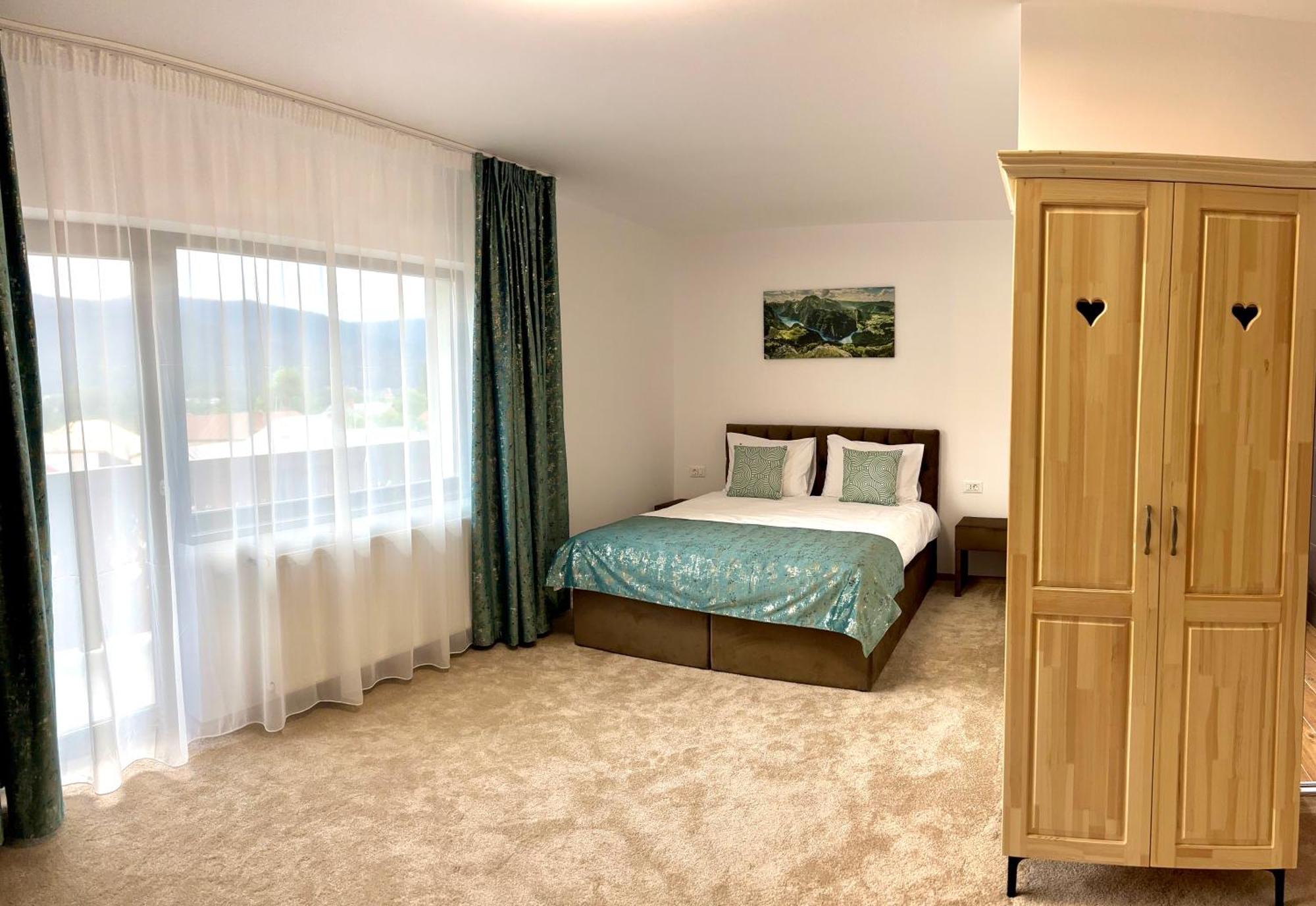 Casa Belcin Spa&Retreat Буштени Экстерьер фото