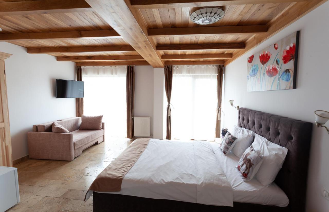 Casa Belcin Spa&Retreat Буштени Экстерьер фото